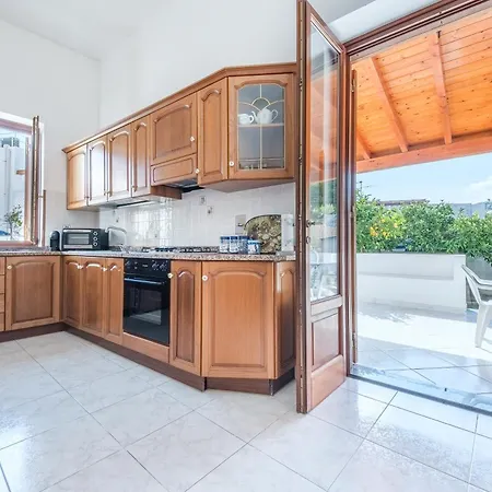 بيت للعطل Casa Sole A Canneto *